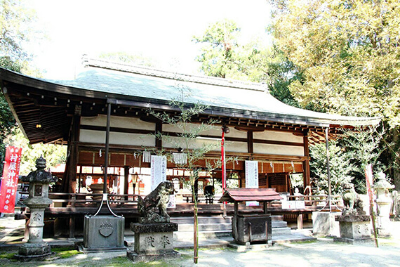 村屋神社